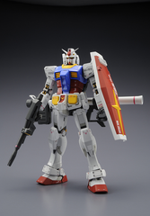 Bandai MG 1/100 RX-78-2 Gundam (Ver. 3.0) | I Want That Stuff Brandon