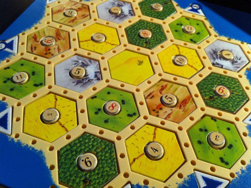 Catan: Portable Edition | I Want That Stuff Brandon